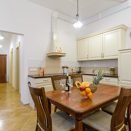 Cozy Apartment Near Stefanikuv Most Прага Екстер'єр фото
